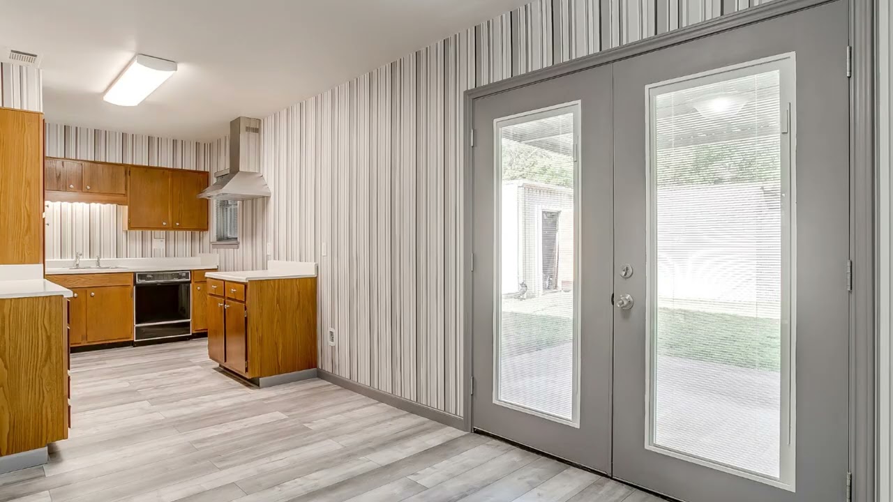 Updated 3 Bedroom Home, Euless Texas