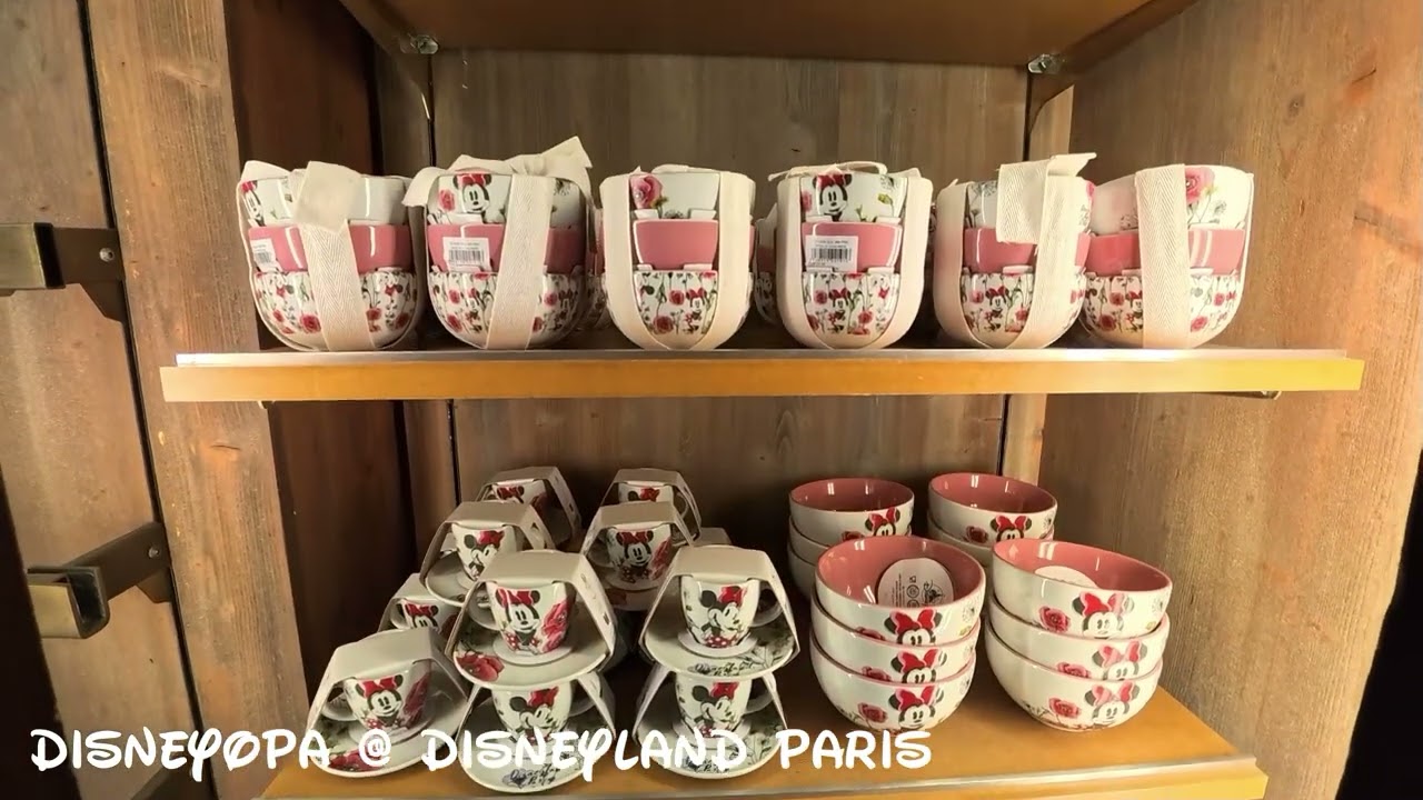 THUNDER MESA MERCANTILE BUILDING 2/2 - SHOP WALK THROUGH - Disneyland Paris - DisneyOpa