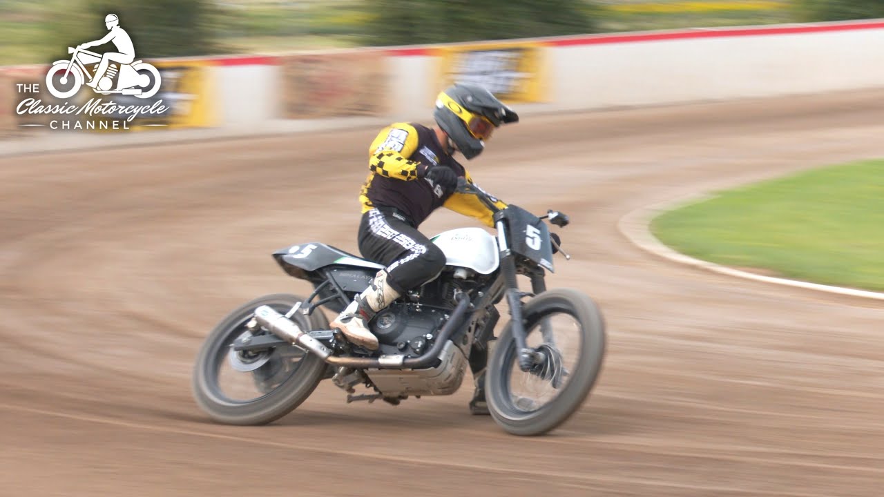 Custom Royal Enfield Scram 411 Flat Tracker - Quick Look & Some Hot Laps