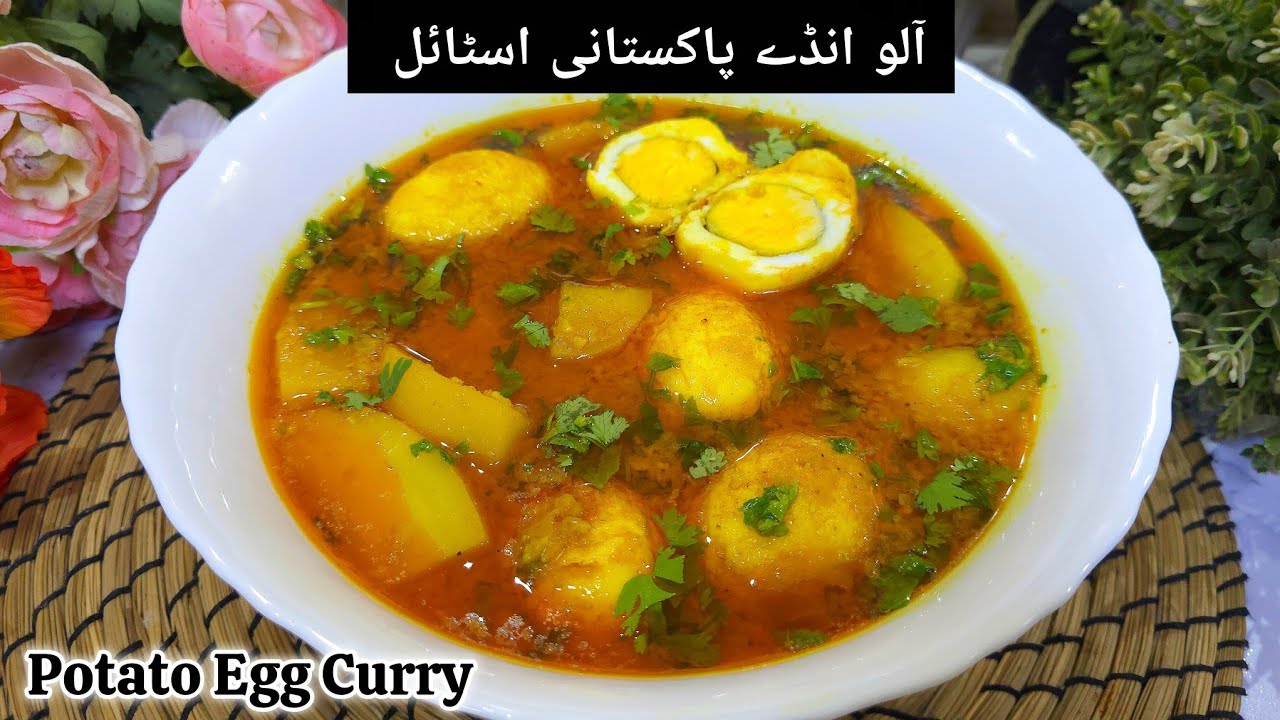 Aloo Anday Pakistani Style | Ande Aloo Ka Salan | Potato Egg Curry | Traditional Recipe 