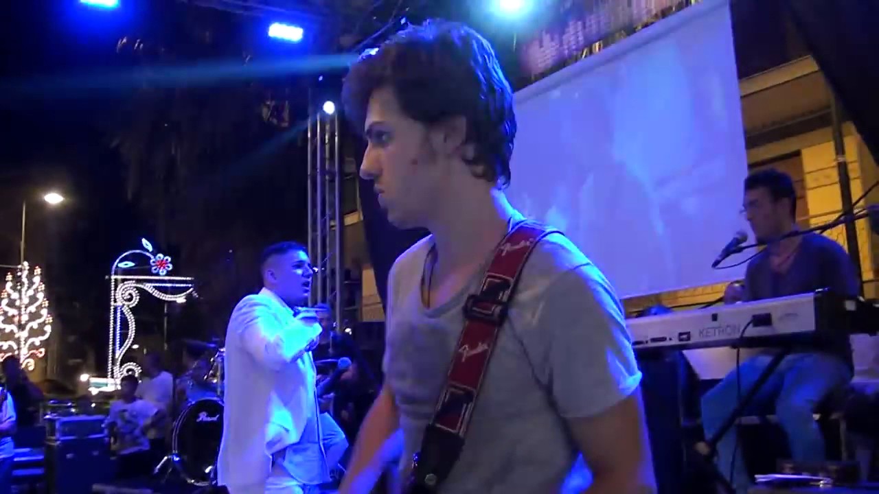 Gianni Pirozzo  Ingresso Borgo Vecchio   Live 2014