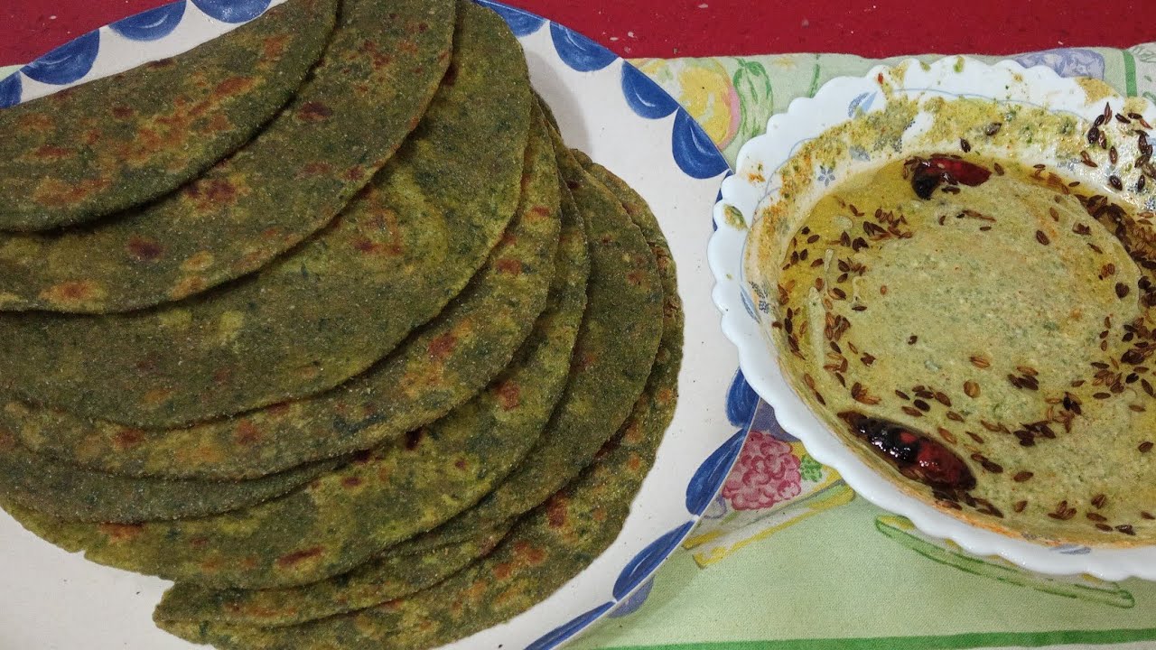 इस क‌‍ड़कती ठंड को दूर भगाइए IRON से भरपूर स्वादिष्ट बथुआ के पराठे बनाईए Winter Special Paratha 🍪