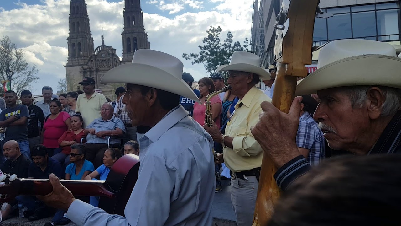 Los males de Micaela GRUPO LIBERTAD 2 DE CHIHUAHUA