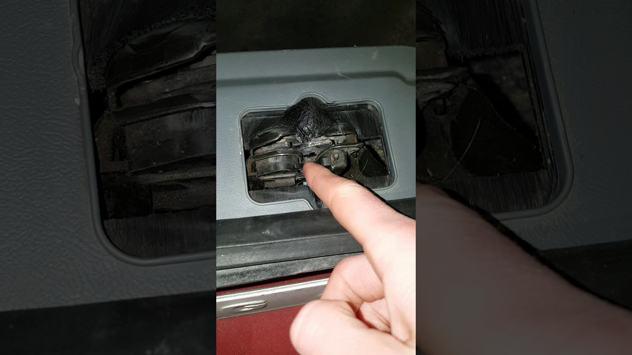 Third Gen Camaro Hatch Motor Stuck in Down Position - Fix