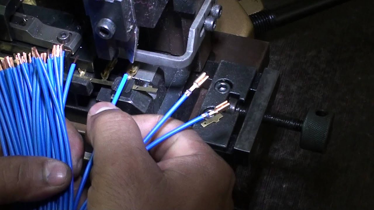 2 ton roller clutch crimping machine (RC-2000) with side feed applicator