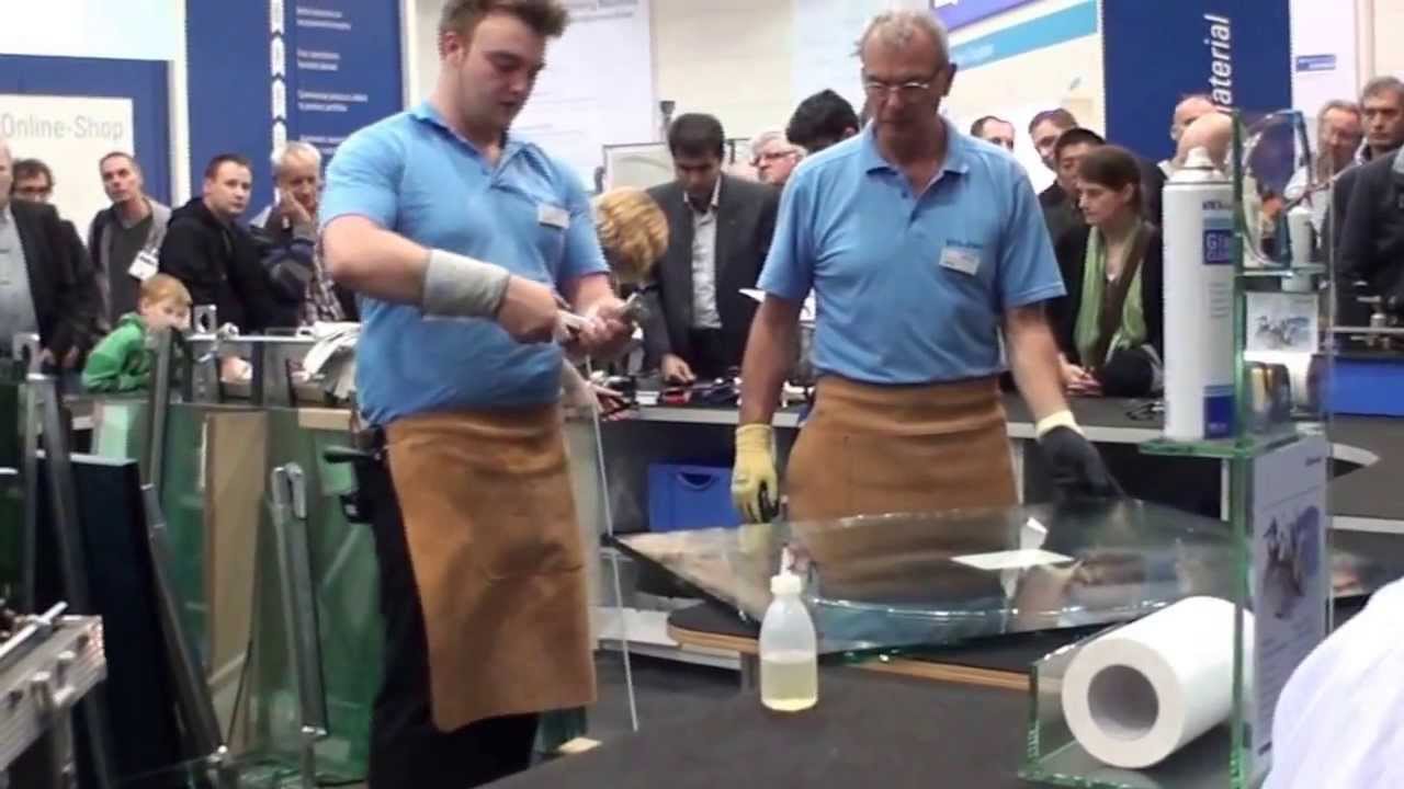 zuschnitte mit dem neuen Rundschneider von Bohle
