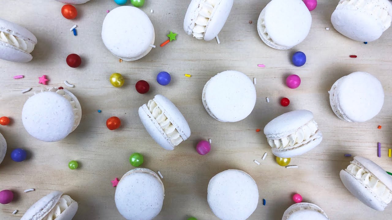 VANILLA BEAN MACARONS