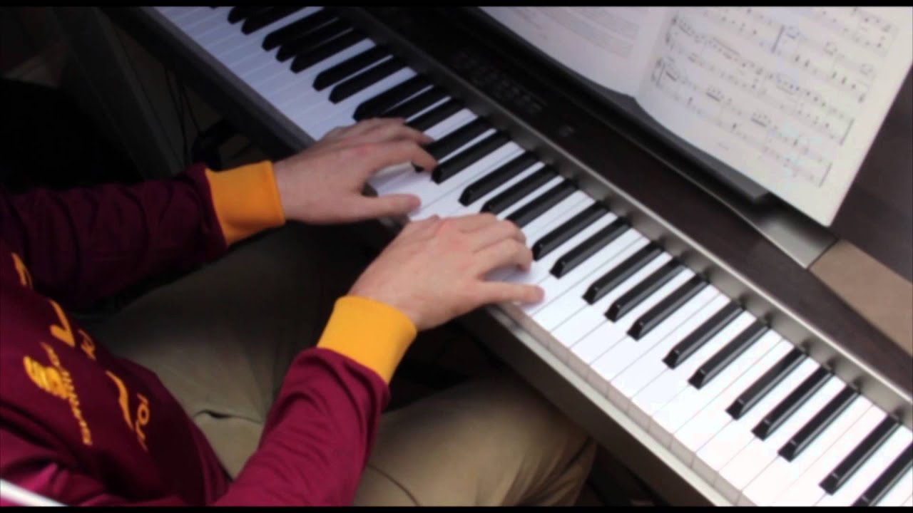 ABRSM Piano 2015-2016, Grade 4, Tempo di Menuetto, Hummel, A1