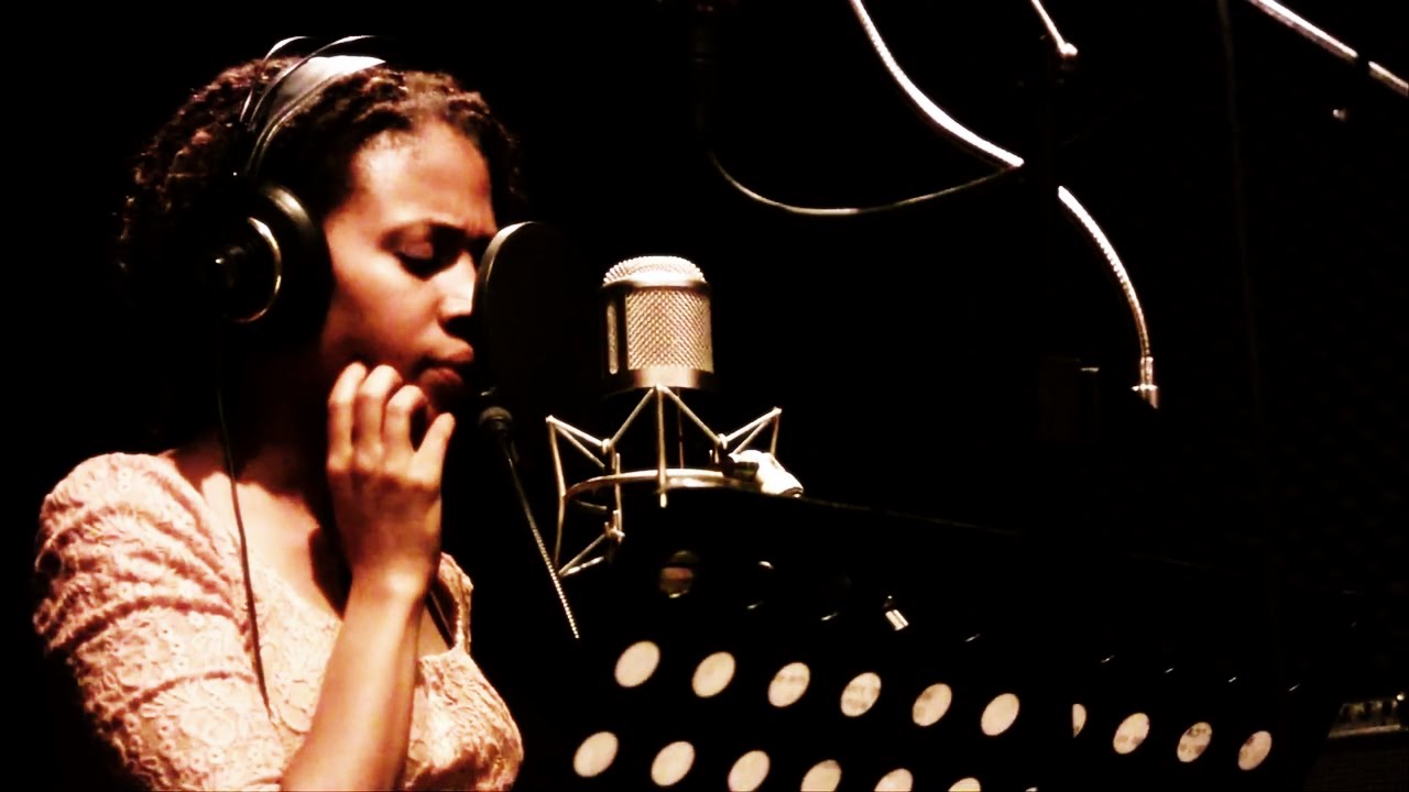 Nicole Beharie Singing Moments