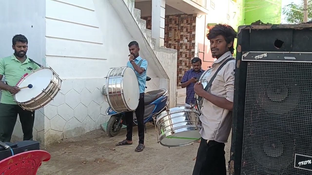 #திருப்பரங்குன்றத்தில் நீ சிரித்தால் முருகன் பாடல் 📱7904758246