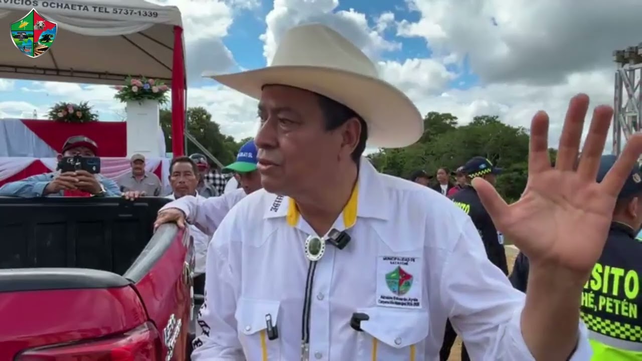 Innaguración puente Arroyo Petexbatún Sayaxché, Petén.