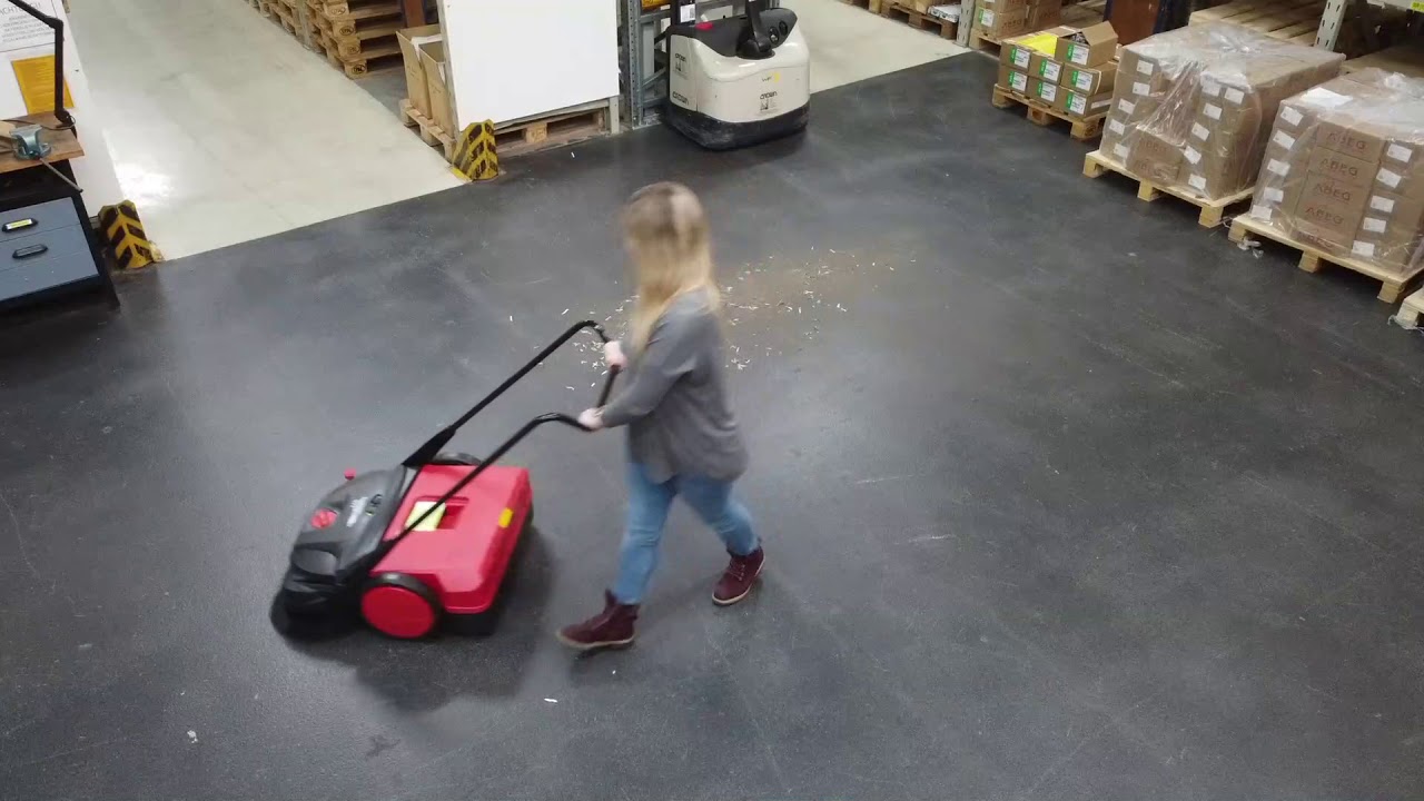 Unboxing und Produkttest der Kehrmaschine Haaga 677 Profi