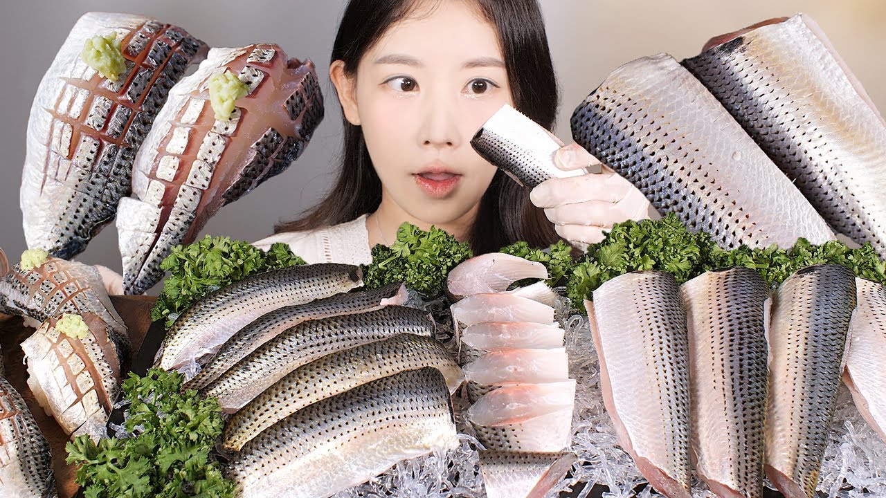 여름 햇 전어 나왔전어🐟 전어회 전어초회 초밥 통전어 먹방 gizzard shad [eating show] mukbang korean food