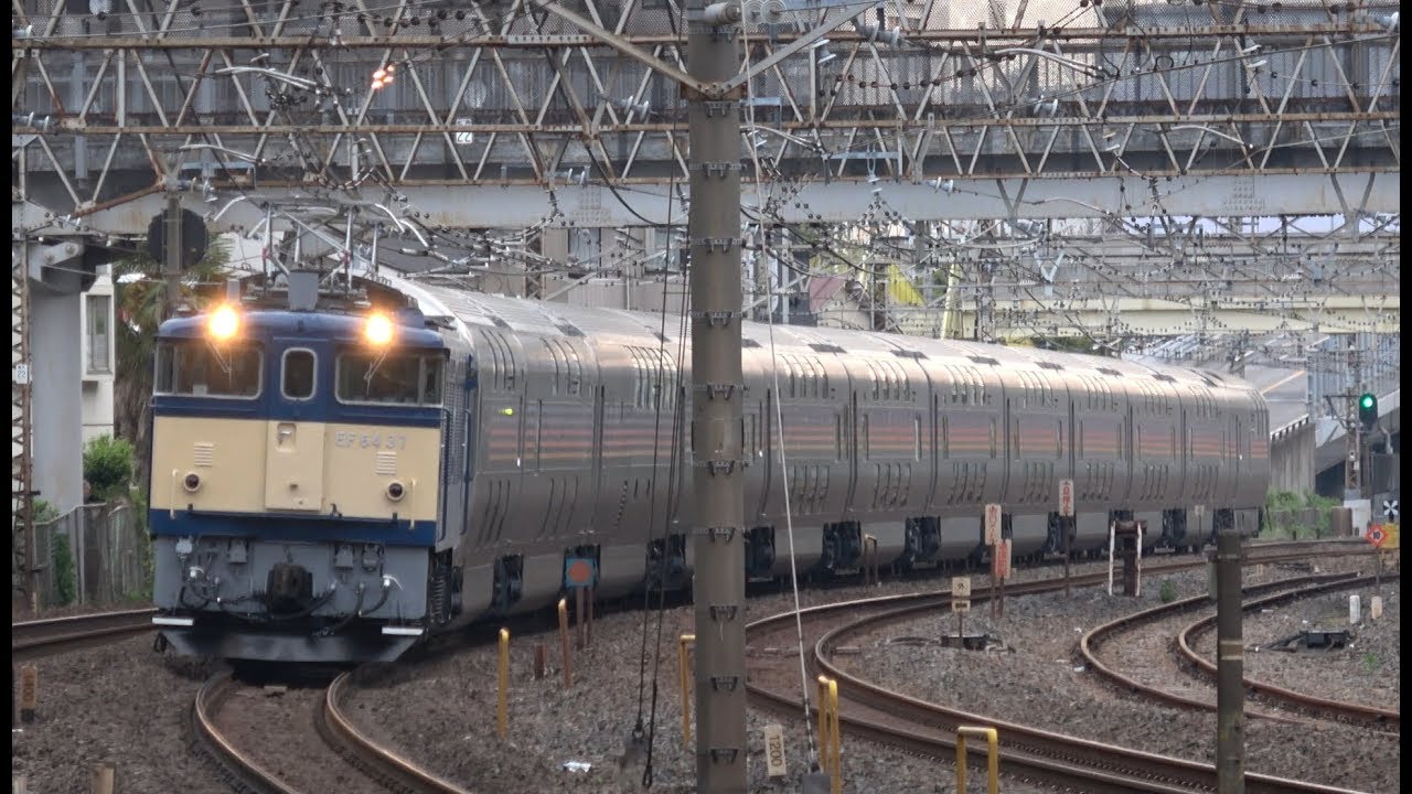 【憧れの「信州カシオペア紀行」返却回送】EF64-37号機（国鉄色）牽引で松戸駅通過　2019年5月6日