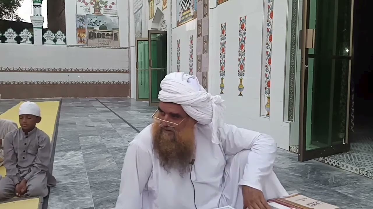 Peer Mian Bashir Hayat Naqshbandi Saheb 