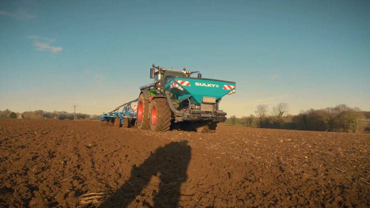 🤩🤩Fendt 728 profit + avec semoir carré en Bretagne !! (condition humide)