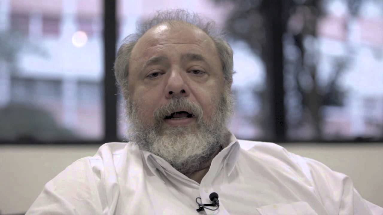 Valter Caldana, professor do Mackenzie, fala sobre o estilo arquitet&ocirc;nico Regionalismo