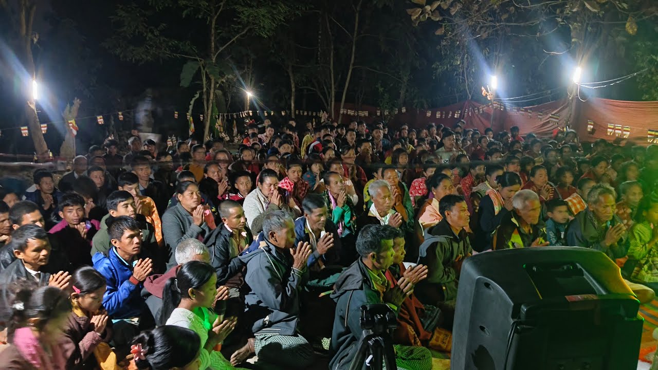 আজ পুজনীয় ভান্তে গুইমারা উপজেলা নাক্রাই পাড়া ২ দিনে দেশনা চলাকালীন....! From In Bangladesh’s...!