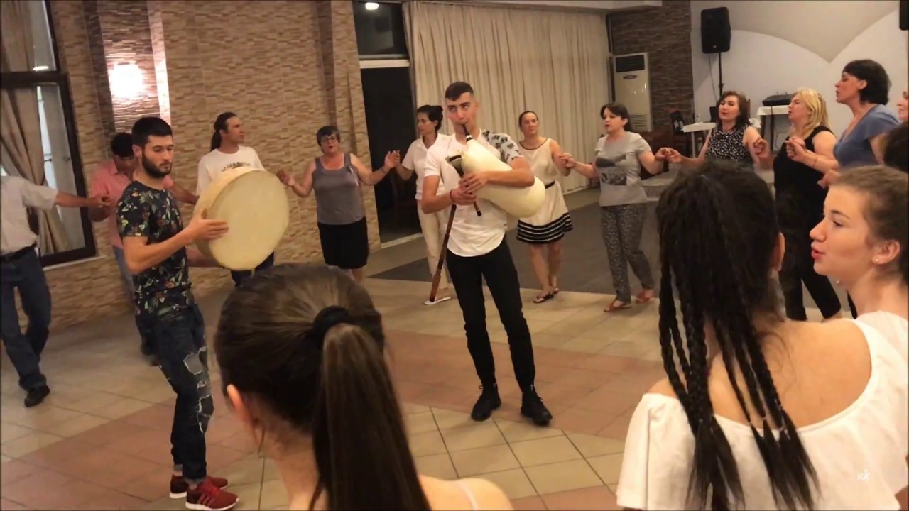 Τζάνε ποταμέ-Δεν λαλείς γλυκό μ´αηδόνι-Κοιτα με γλυκιά μου αγάπη  \\ Βώλακας Δράμας