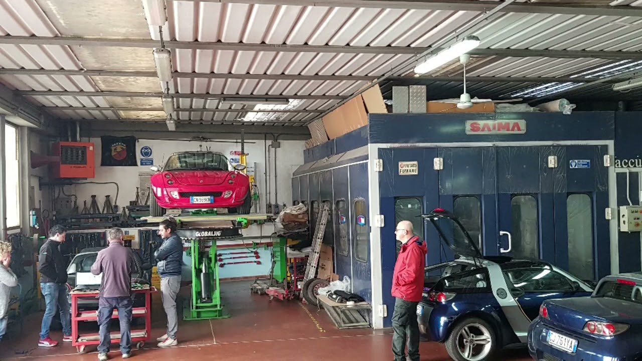 Smart Roadster Garage italy 👍