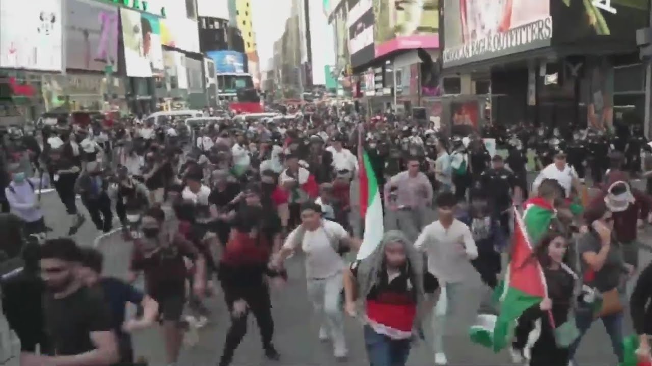 26 arrested during clash with protesters in Times Square