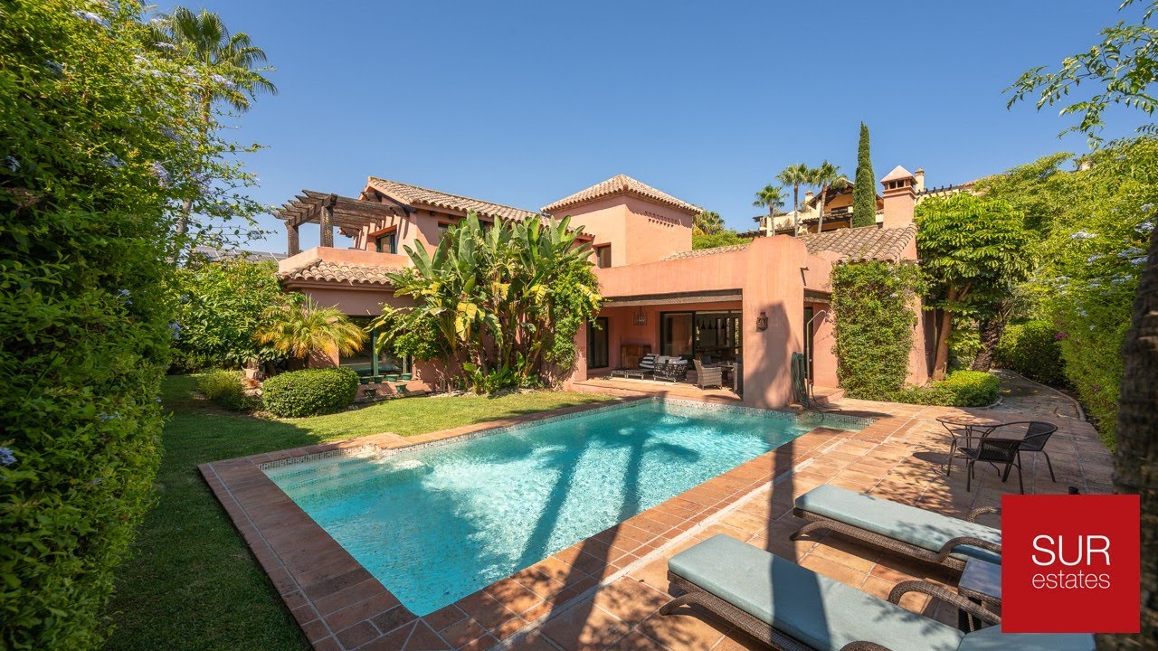 Luxury Villa for Sale in El Campanario Estepona | Contemporary Design & Private Pool, Costa del Sol