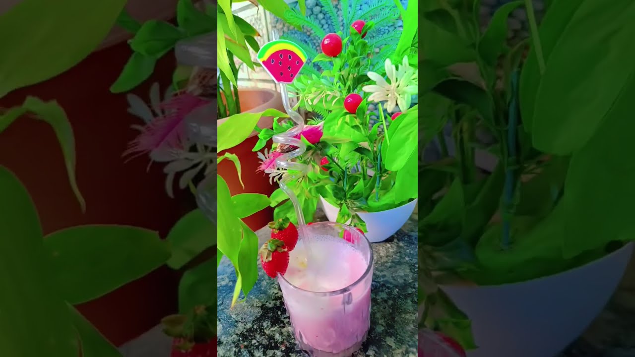 Strawberry shake#viral 🔥#viralvideo #strawberry #shake #strawberryshake