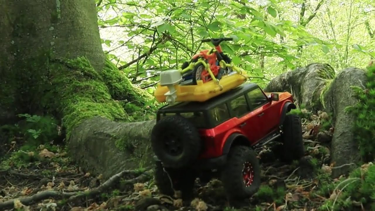 SCX24 Bronco - Forest Expedition