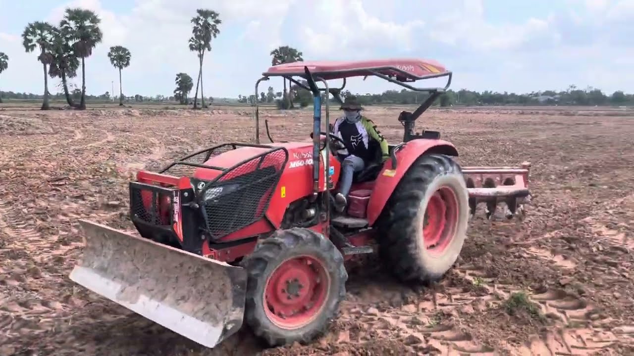 M6040 Kubota strong Machine for the rice field (360P)