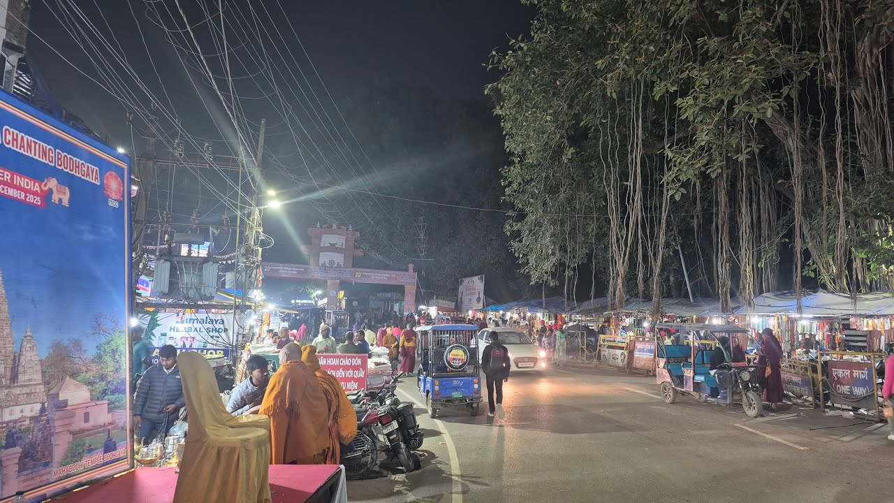 CHUYỆN G&Igrave; Đ&Acirc;Y???