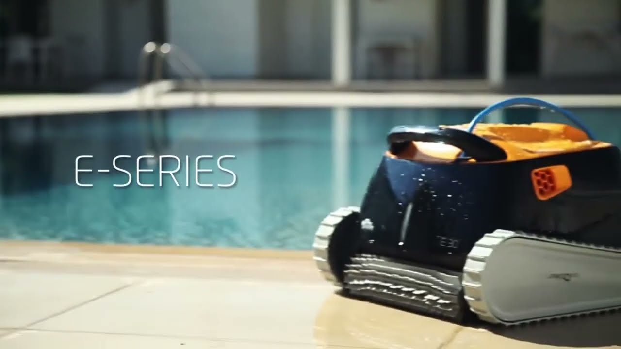 Robot Dolphin E30 pulizia completa piscine