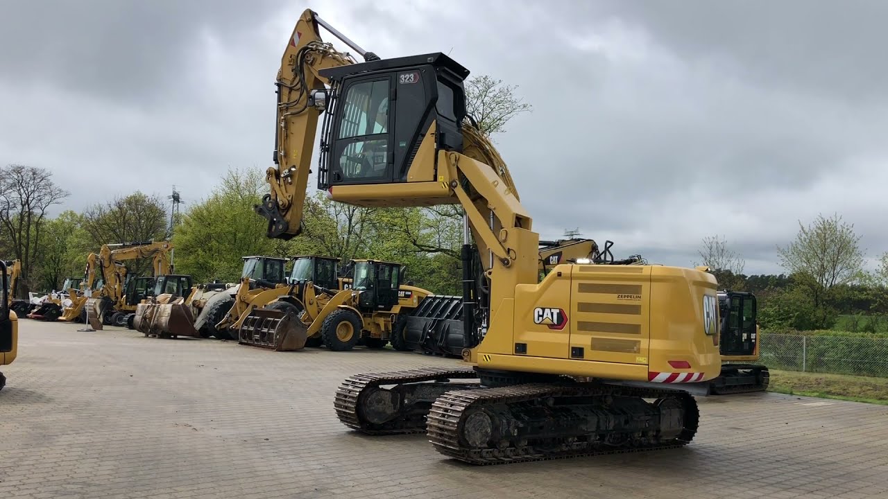 Cat Excavator 323 next generation with elevator cab