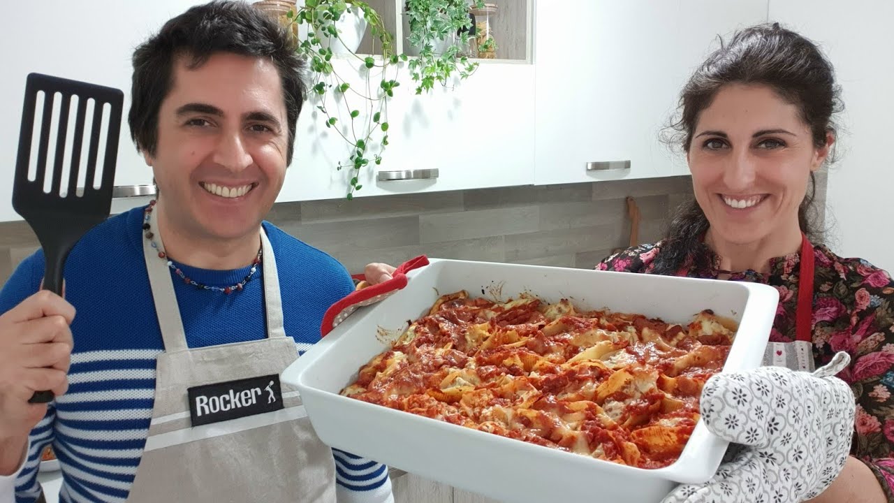 Conchiglioni ripieni al forno - Ricetta