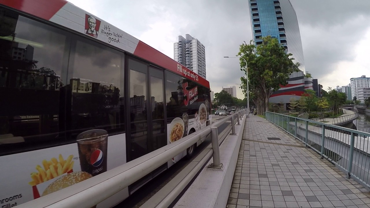 Walking from V Lavender Hotel to Boss Hotel - Singapore