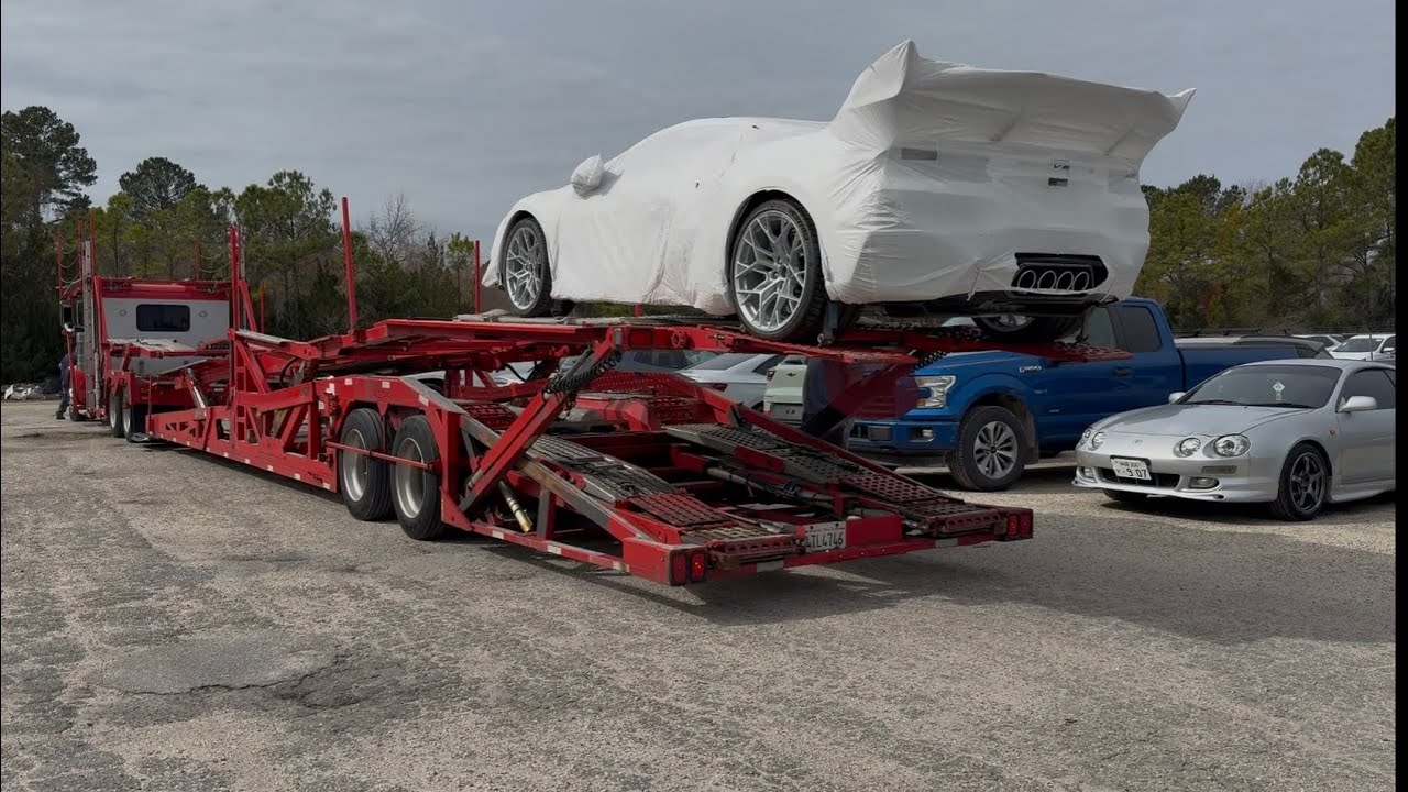 New! Chevrolet Corvette ZR1 Coupe 3LZ - 1064 horsepower!!!!