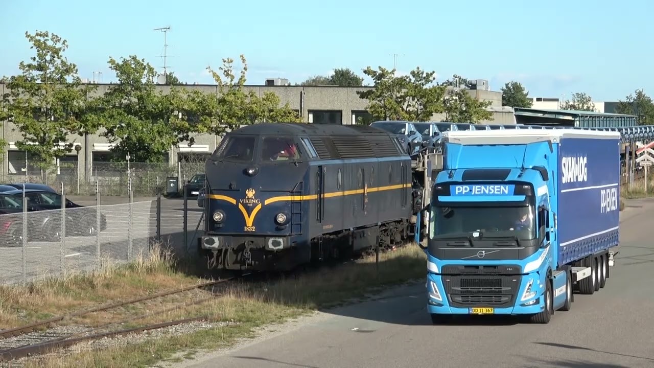 Viking Rail 1832 med biler til Autologik i Ringsted 24-09-2025