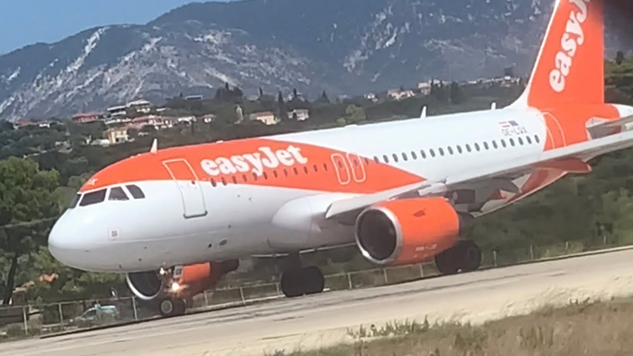 ✈ Plane Spotting At Kefalonia {Kefallinia\Cephalonia} LGKF August 2022 | Part 3