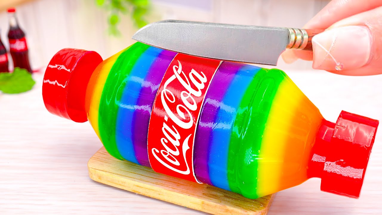 Приготовьте радужное желе из Coca-Cola на мини-кухне — вкусное сладкое миниатюрное фруктовое желе