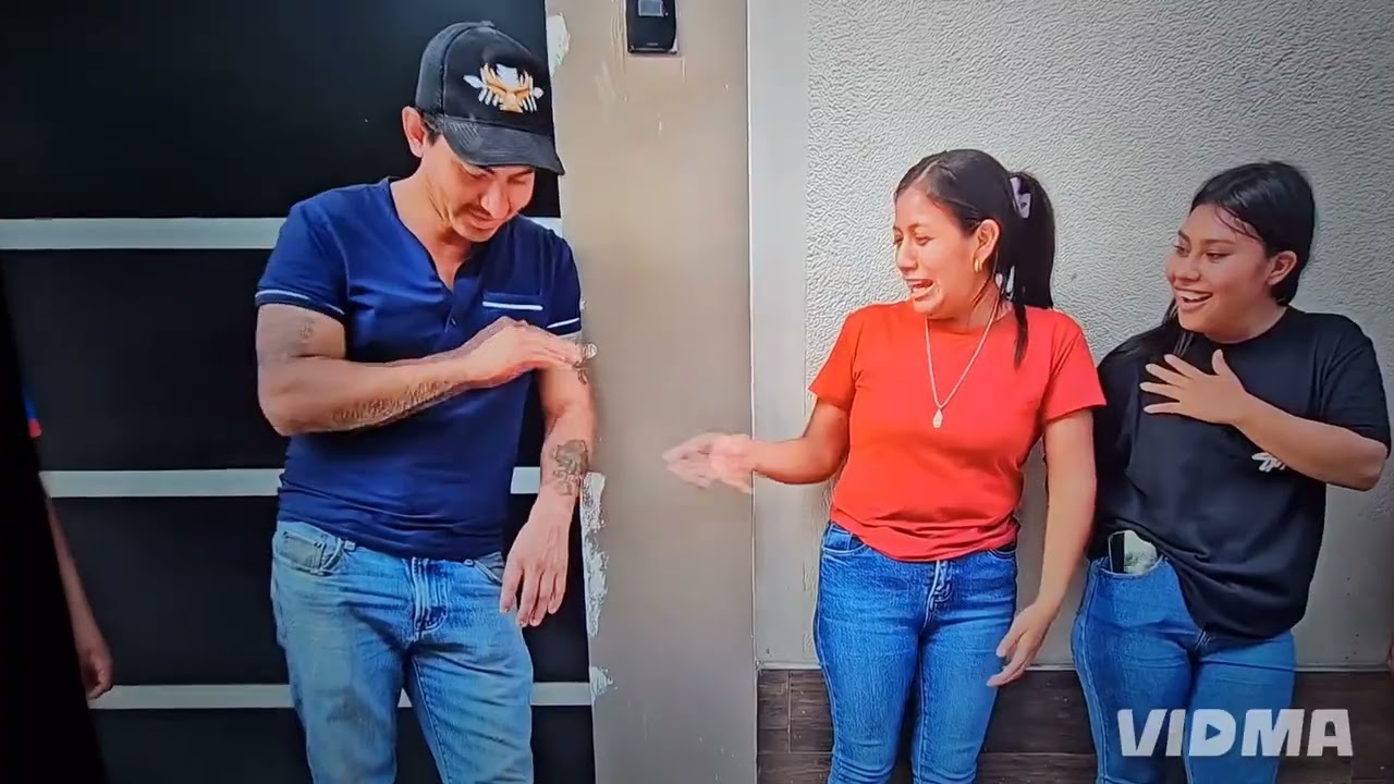 Romario salio empvtad* cuando vio a su carro hecho un desastre. Dairy tuvo que 