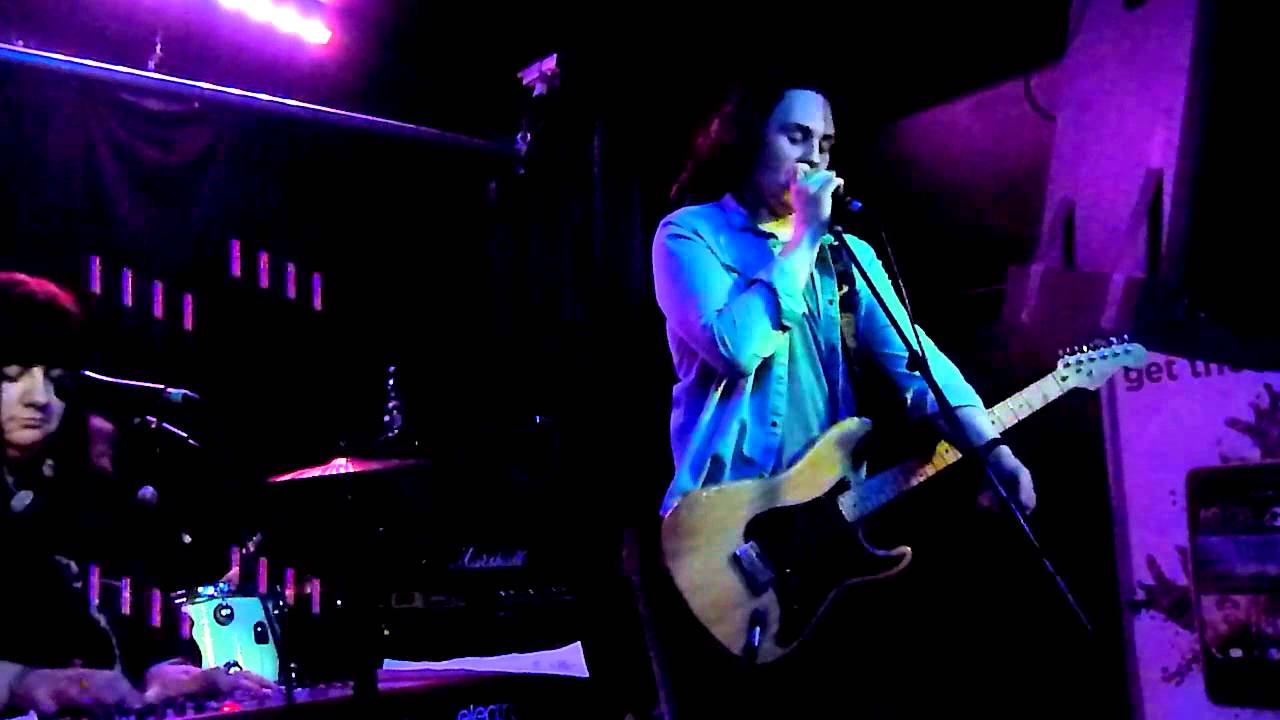 Buck & Evans - "Ain't No Moonlight" - The Garage, Highbury Corner, London - 03/04/15