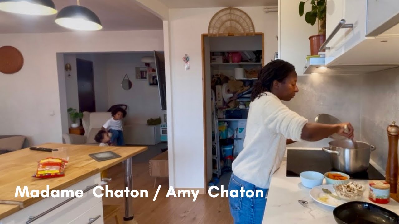 Vlog slow Life // journée pluvieuse ramen maison // soirée mamans et bébés
