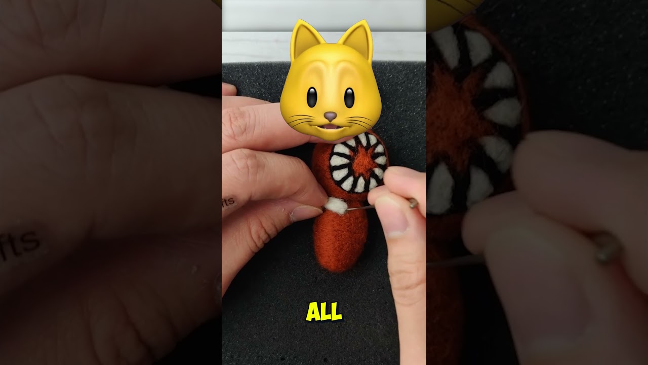 DOORS FIGURE 👁️ BUT NEEDLE ART ASMR?!