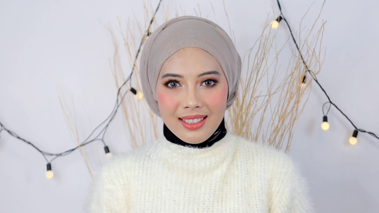 MIYAOSHOP แนะนำ วิธีคลุม ผ้าชีฟอง อัดพลีท ผ้าฮิญาบแบบพันยาว สวยๆค่ะ Cr. Hijab tutorial by Teemah