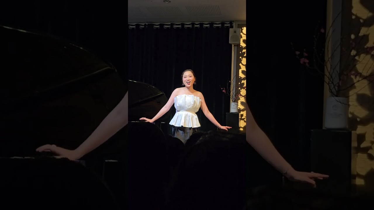 Như Anh - Glitter And Be Gay • Leonard Bernstein: Candide • High Eb6 - Salon Cà phê Thứ Bảy 