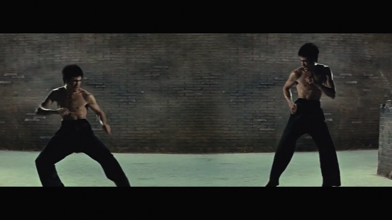 BRUCE LEE VS BRUCE LEE. TRIBUTE NARRATIVE MOVIE MASHUP.AMDSFILMS.