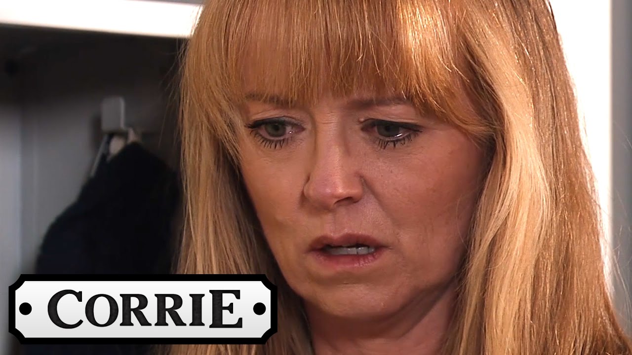 Coronation Street - Johnny Proposes To Jenny