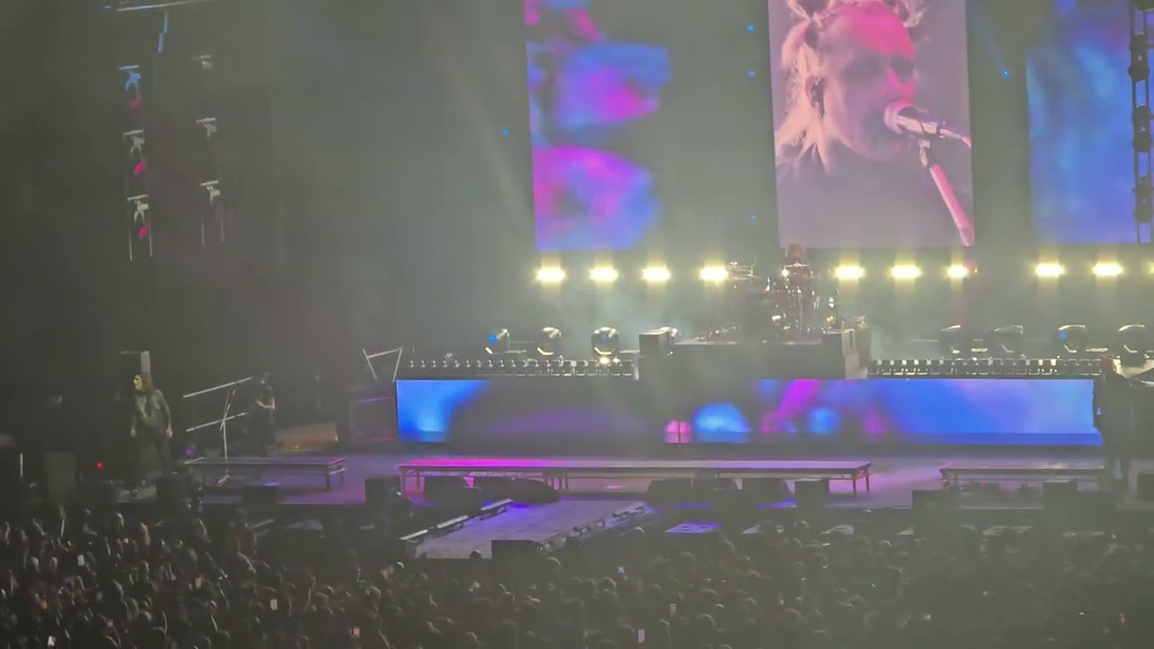 Motionless In White - Eternally Yours Live AO Arena Manchester 