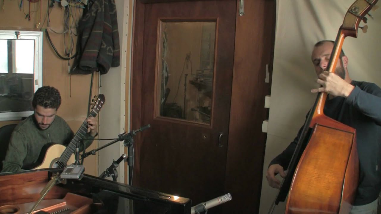 A flor de llanto - Rafael Cardoso e Pedro Macedo