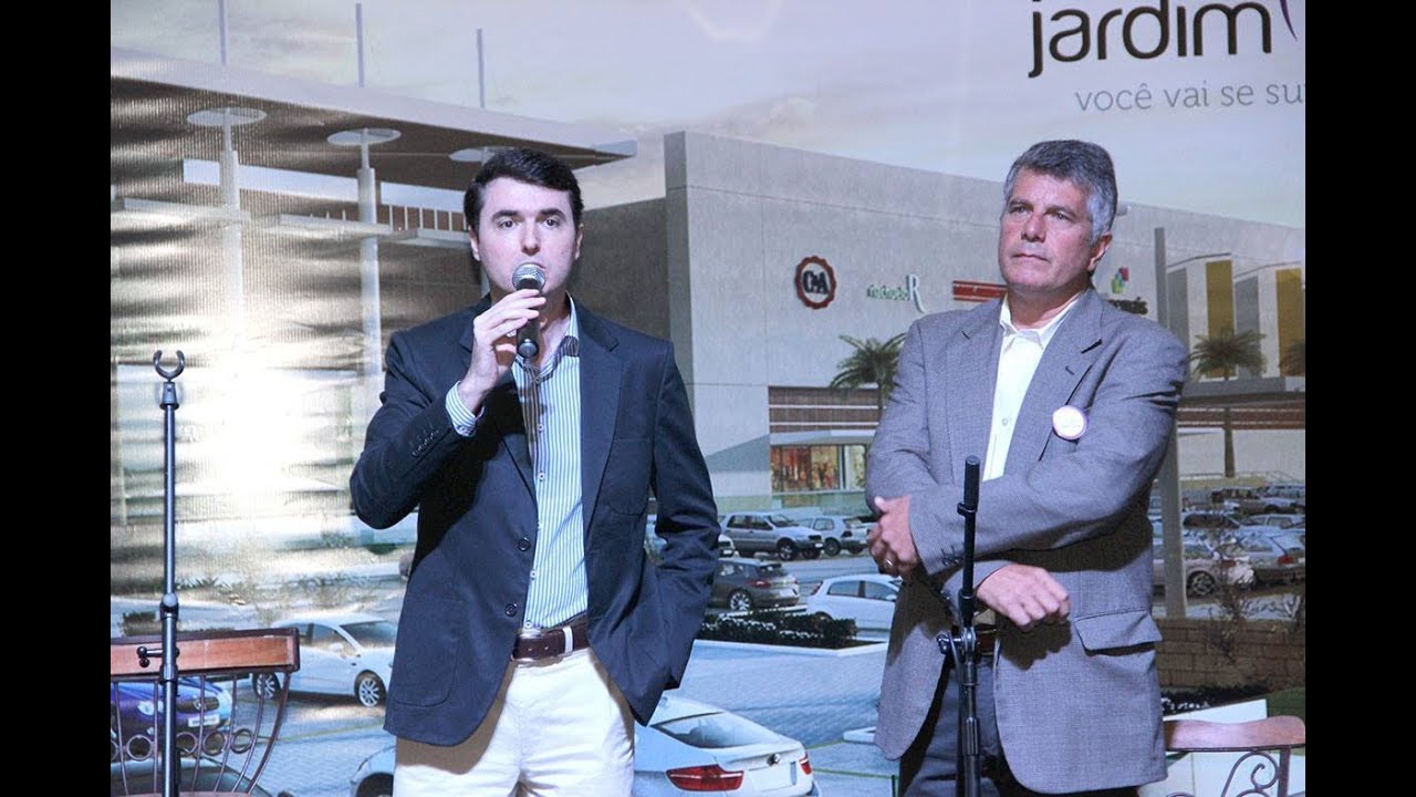 Prefeito Bruno Siqueira participou do lançamento comercial do Shopping Jardim Norte