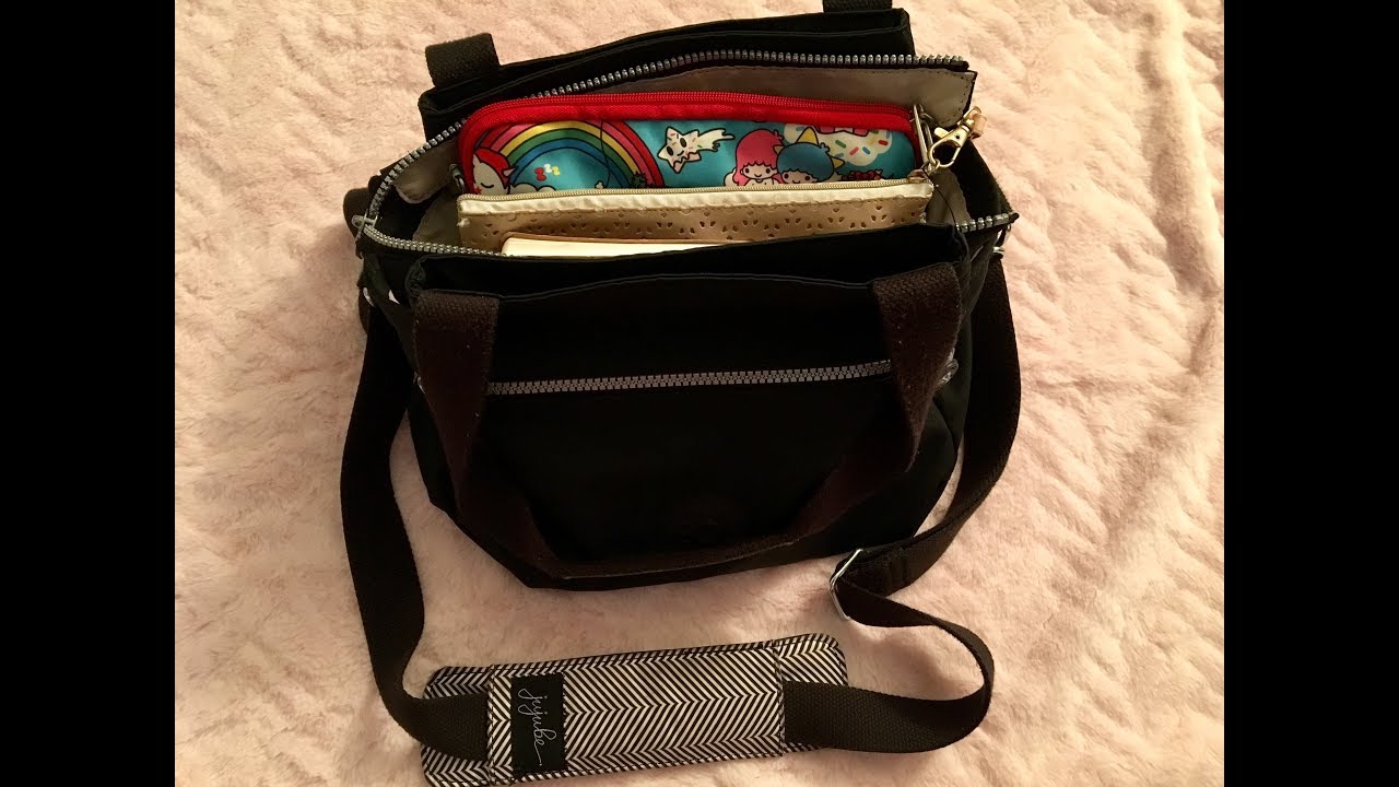 Kipling Elysia - Packed light for two kids (quick errands)
